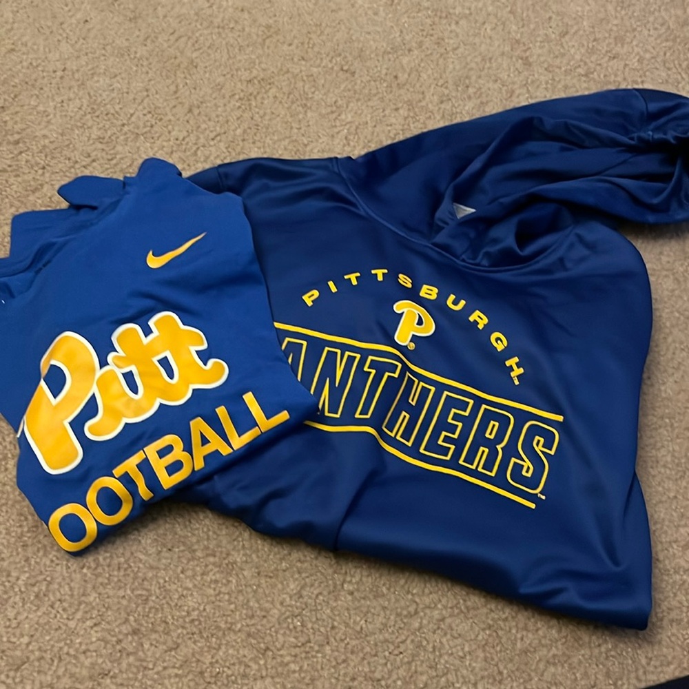 University of Pittsburgh hoodie and T-shirt
